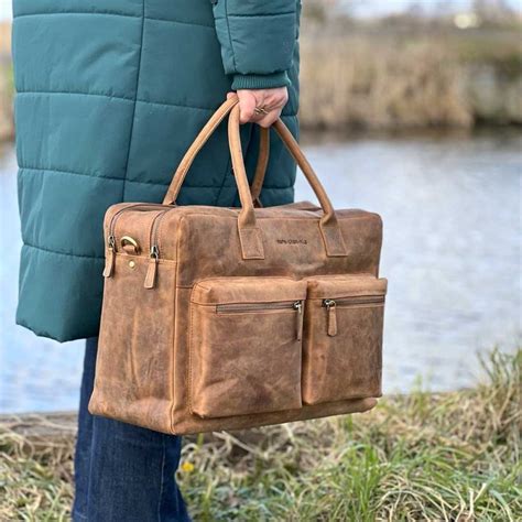 laptoptas dames bijenkorf